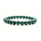 Bracelet en malachite, perles de 8 mm, sur fond blanc